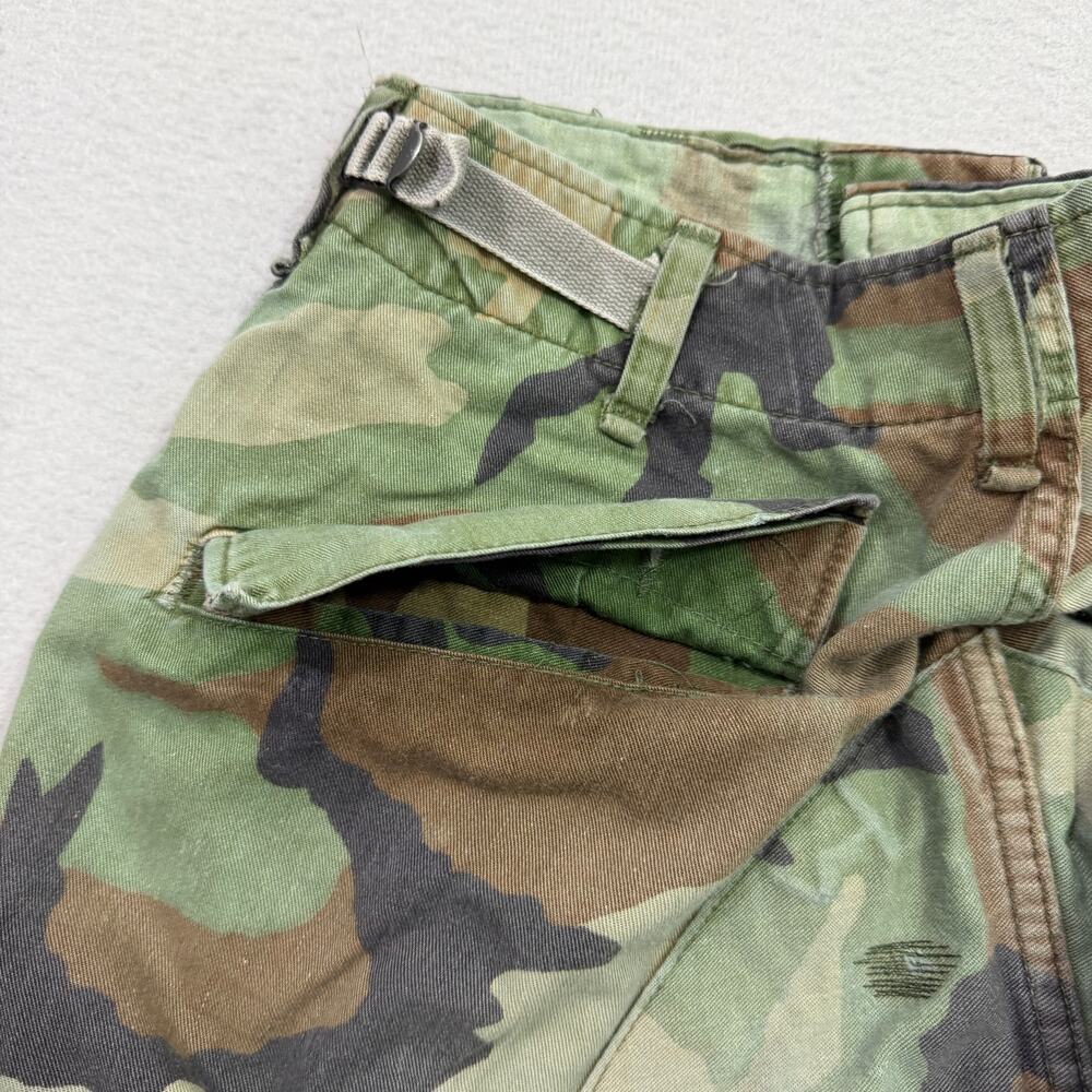 Vintage Camo Cargo Pants Small Adjustable Army Military Woodland Distressed 90s - Picture 8 of 16